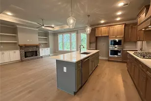 305 Springtime Way, Monroe, GA 30655 - Photo 4