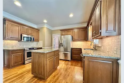 3510 Greystone Circle, Atlanta, GA 30341 - Photo 8