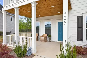 7277 Maple Brook Ln, Flowery Branch, GA 30542 - Photo 6