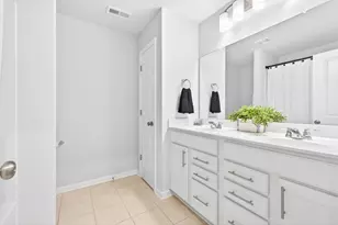 7277 Maple Brook Ln, Flowery Branch, GA 30542 - Photo 68