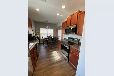 843 Lobdale Falls Drive, Lawrenceville, GA 30045 - Photo 6