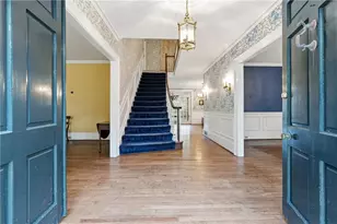 956 W Wesley Rd NW, Atlanta, GA 30327 - Photo 8