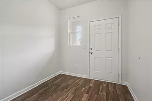 2332 McKenna Square Dr, Lithonia, GA 30058 - Photo 8