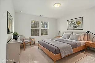 2332 McKenna Square Dr, Lithonia, GA 30058 - Photo 4