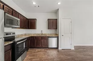 2332 McKenna Square Dr, Lithonia, GA 30058 - Photo 16