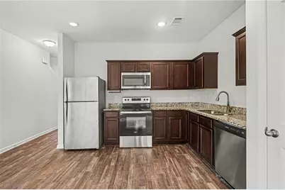 2332 McKenna Square Drive, Lithonia, GA 30058 - Photo 14