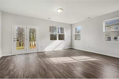 2332 McKenna Square Drive, Lithonia, GA 30058 - Photo 10