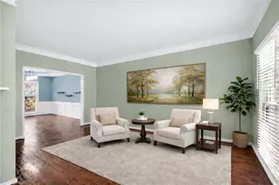 1514 Oglethorpe Dr, Suwanee, GA 30024 - Photo 4