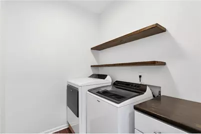 1514 Oglethorpe Drive, Suwanee, GA 30024 - Photo 18