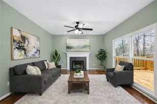 1514 Oglethorpe Dr, Suwanee, GA 30024 - Photo 14