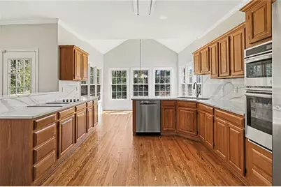 1374 Holly Lake Circle, Snellville, GA 30078 - Photo 16