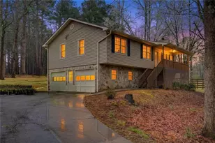 332 Pine Acres Dr, Canton, GA 30115 - Photo 2