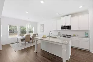 2673 Limestone Creek Dr, Gainesville, GA 30501 - Photo 14