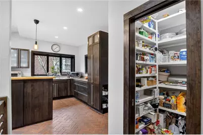 574 Orme Circle NE, Atlanta, GA 30306 - Photo 22