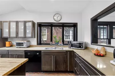 574 Orme Circle NE, Atlanta, GA 30306 - Photo 18