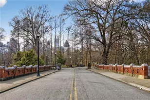 574 Orme Cir NE, Atlanta, GA 30306 - Photo 62