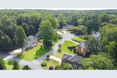 741 Maggie Court, Kennesaw, GA 30144 - Photo 4