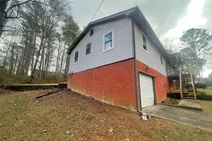 8855 Daer Water Dr, Winston, GA 30187 - Photo 2