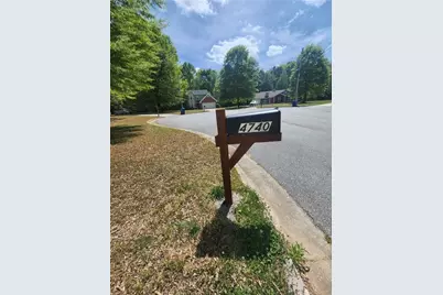 4740 Brookwood View, Atlanta, GA 30349 - Photo 2