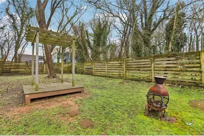 1112 Harwell Street NW, Atlanta, GA 30314 - Photo 38