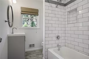 3720 Gladney Dr, Atlanta, GA 30341 - Photo 18