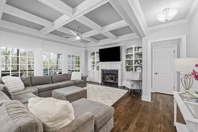 4899 Springfield Drive, Dunwoody, GA 30338 - Photo 14