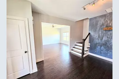 821 Westmoreland Circle NW, Atlanta, GA 30318 - Photo 6