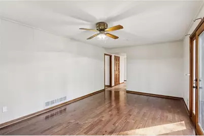 4894 Macbain Lane, Dunwoody, GA 30360 - Photo 18