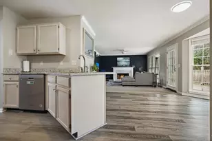 608 Adam Cir, Woodstock, GA 30188 - Photo 12