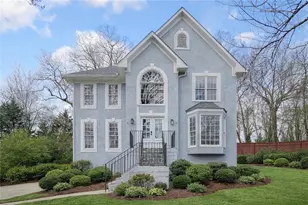 608 Adam Cir, Woodstock, GA 30188 - Photo 2