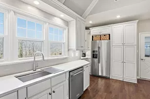 4170 Blackland Dr, Marietta, GA 30067 - Photo 18