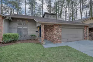 300 Cruise Ct, Roswell, GA 30076 - Photo 1