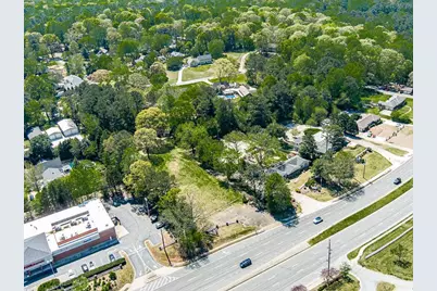 1400 Woodstock Road, Roswell, GA 30075 - Photo 4