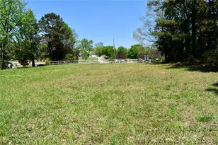 1400 Woodstock Rd, Roswell, GA 30075 - Photo 10