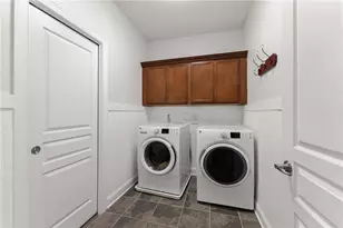 1710 Ashbury Park Dr, Hoschton, GA 30548 - Photo 22