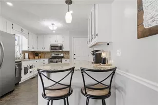 396 Walnut Dr, Woodstock, GA 30189 - Photo 14