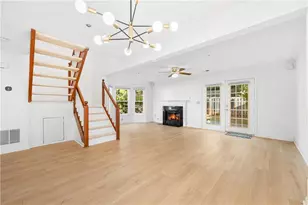 2883 Dresden Square Dr, Atlanta, GA 30341 - Photo 6