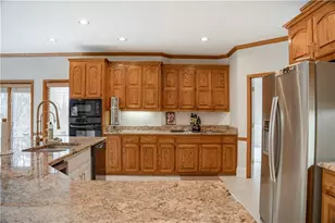 2175 River Cliff Dr, Roswell, GA 30076 - Photo 18