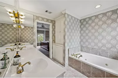 2190 Stephen Long Drive NE, Atlanta, GA 30305 - Photo 30