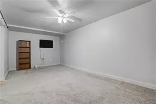 2040 Hatteras Way NW, Atlanta, GA 30318 - Photo 48