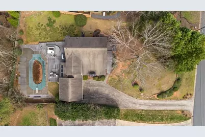 3892 Johnson Ferry Drive, Marietta, GA 30062 - Photo 8