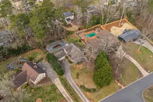 3892 Johnson Ferry Dr, Marietta, GA 30062 - Photo 6