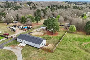 698 Smith Cemetery Rd, Winder, GA 30680 - Photo 38