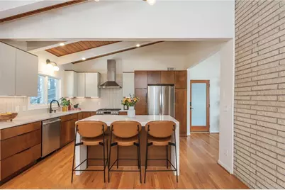 1304 Bernadette Lane NE, Atlanta, GA 30329 - Photo 8