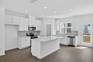 5739 Schelton Pl SE, Mableton, GA 30126 - Photo 4