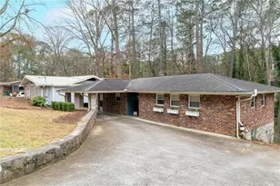 2237 Capehart Cir NE, Atlanta, GA 30345 - Photo 4