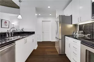 250 Pharr Rd NE, Atlanta, GA 30305 - Photo 4