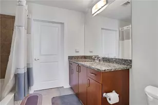 250 Pharr Rd NE, Atlanta, GA 30305 - Photo 16