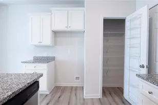 3675 Abbey Wy, Gainesville, GA 30507 - Photo 8