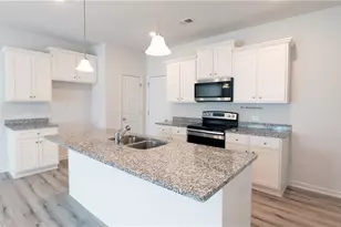 3675 Abbey Wy, Gainesville, GA 30507 - Photo 4